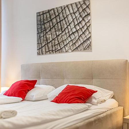 Modern 1Br Apart- Suitable For Longstays فيينا المظهر الخارجي الصورة