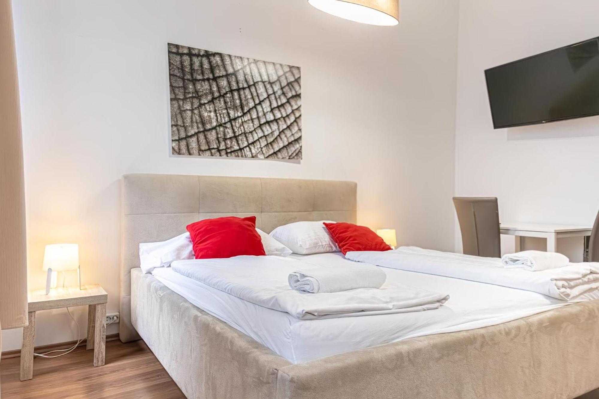 Modern 1Br Apart- Suitable For Longstays فيينا المظهر الخارجي الصورة